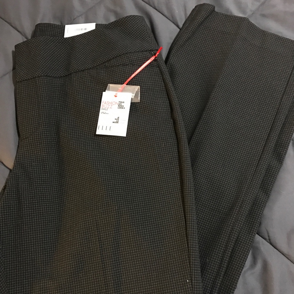 Elle woman's essential career pants
