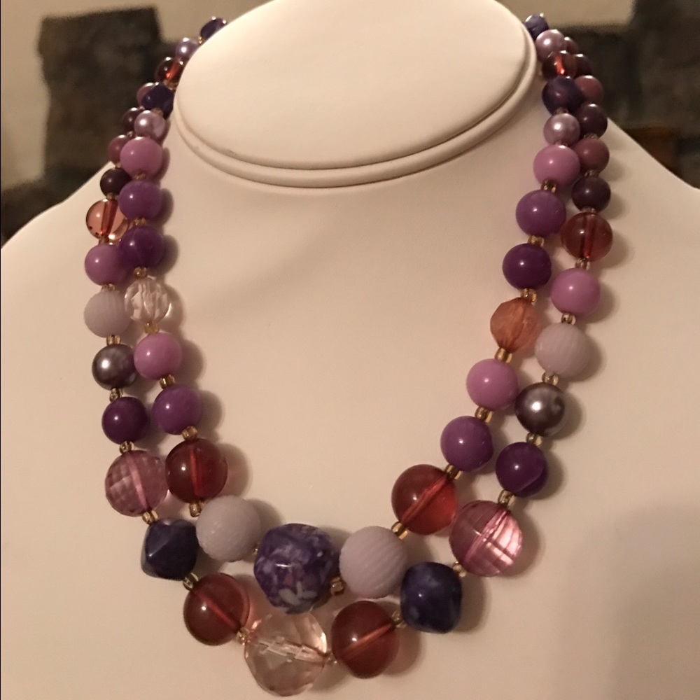 Vintage bauble necklace in shades of purple