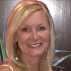 Meet your Posher, Leigh