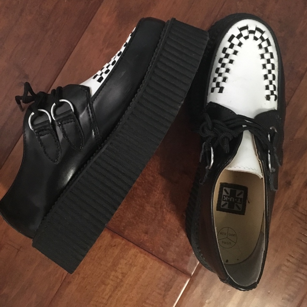 TUK black and white classic creepers