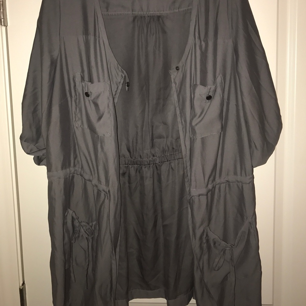 Lane Bryant women's zippered tunic/shirt - Picture 4 of 4