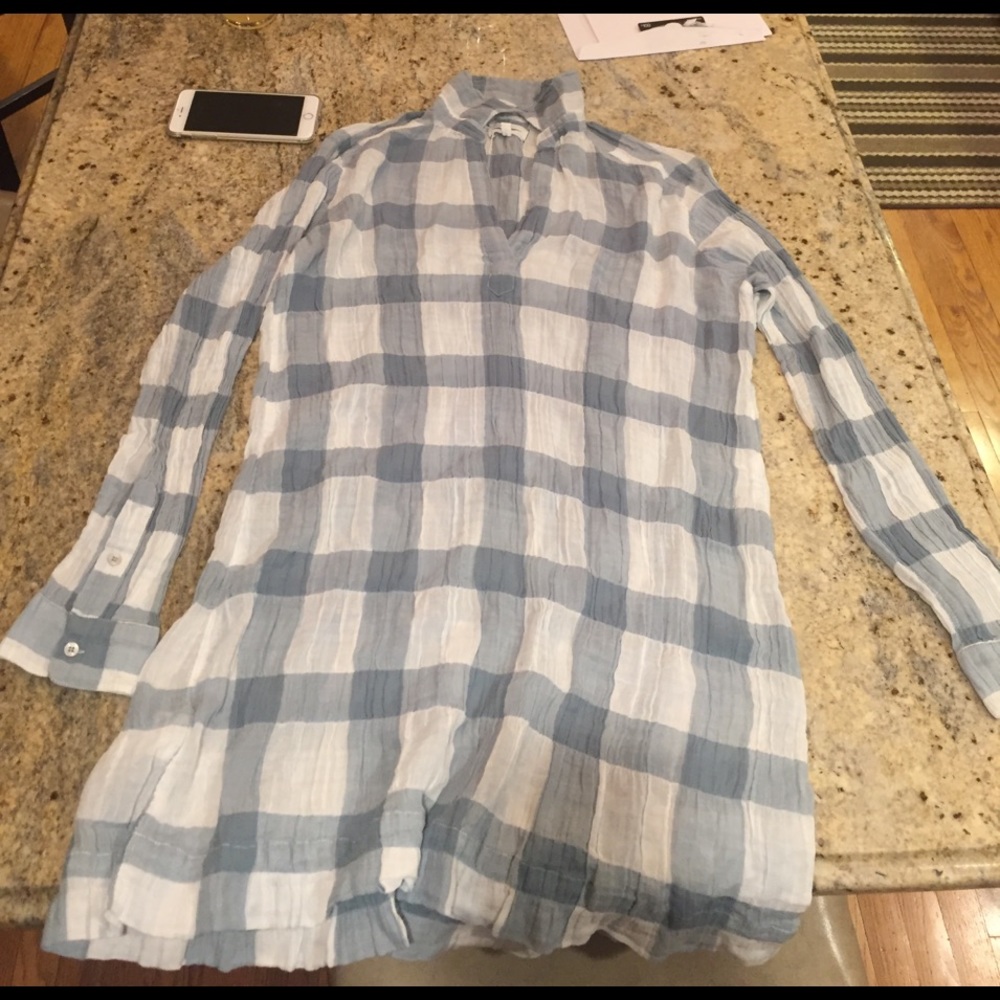 Lou and grey shirt