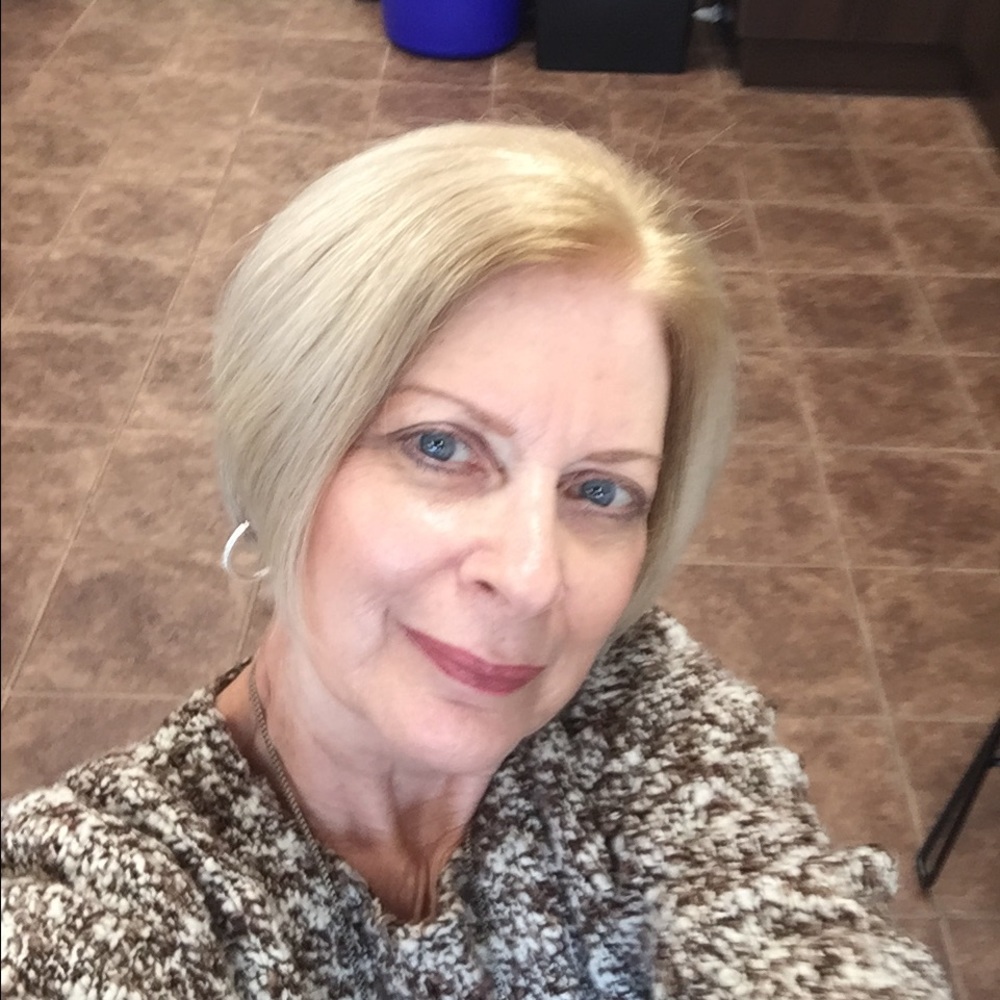 Meet your Posher, Bonnie