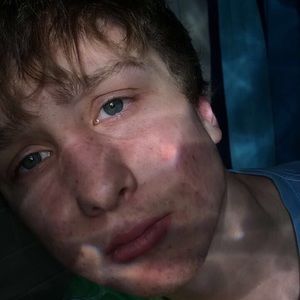 Meet your Posher, Charles