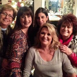 Meet your Posher, Debbie