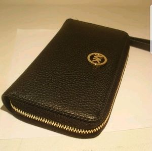 MICHAEL KORS  Wristlet/Wallet