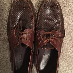 Tommy Bahama Men driving shoes size 16 like new