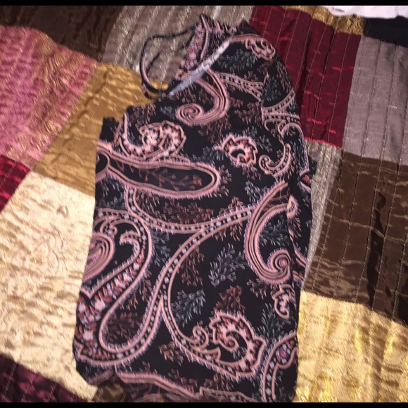 Brand new never worn dress with slitted sleeves😍 - Picture 3 of 3