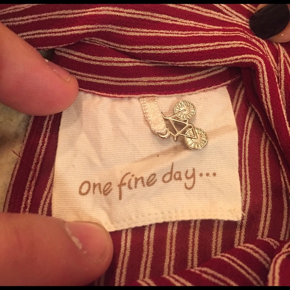 One fine day top - Picture 2 of 3