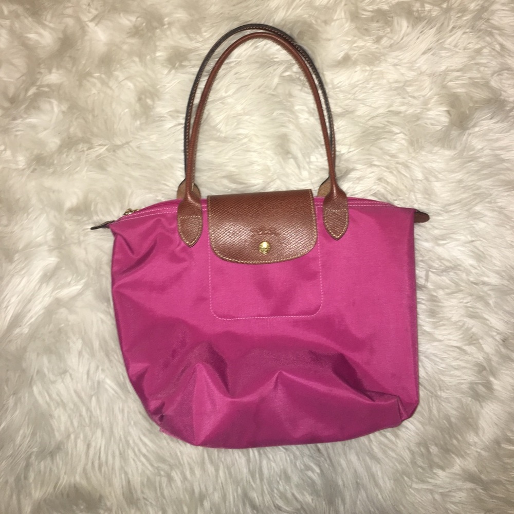 Small longchamp.