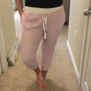 Fabletics Capri pants