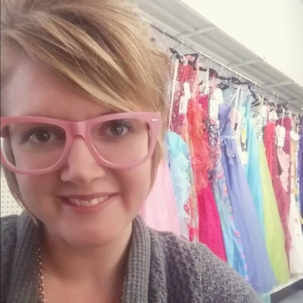 Meet your Posher, Allison