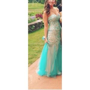 Sequenced blue/Champayne prom dress