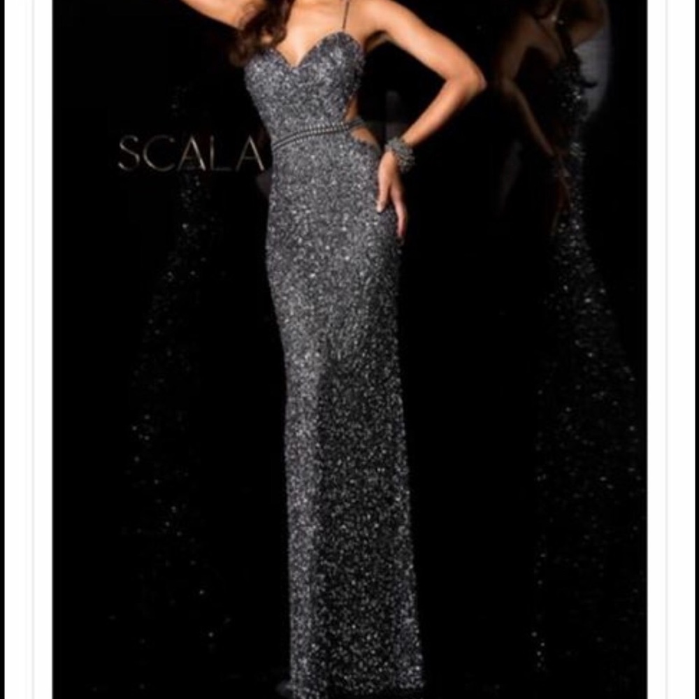 Size 4 Scala gown
