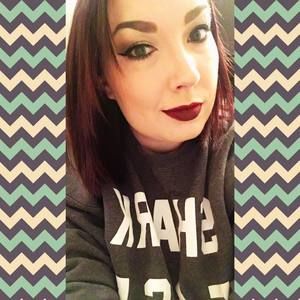 Meet your Posher, Tori