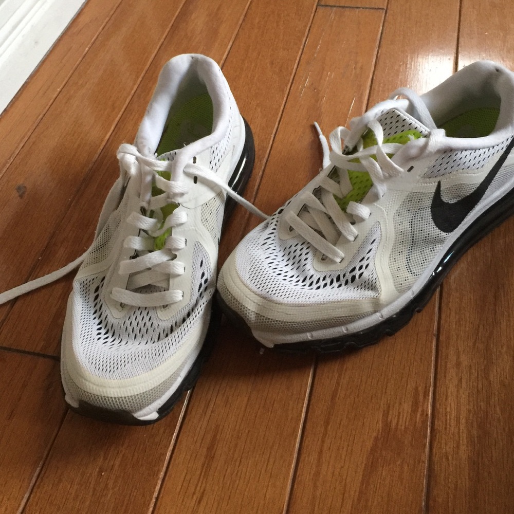 Nike running shoes airmax