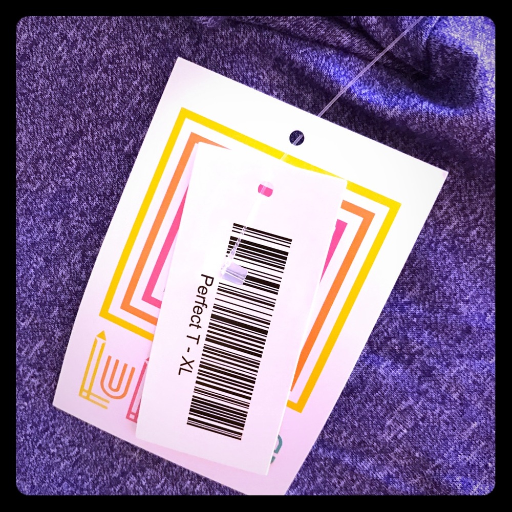 LuLaRoe Perfect T