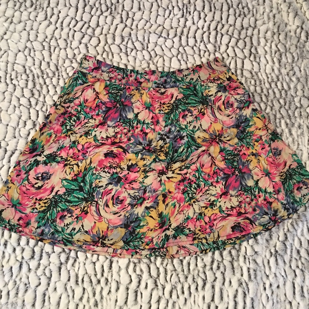 Forever 21 floral skirt