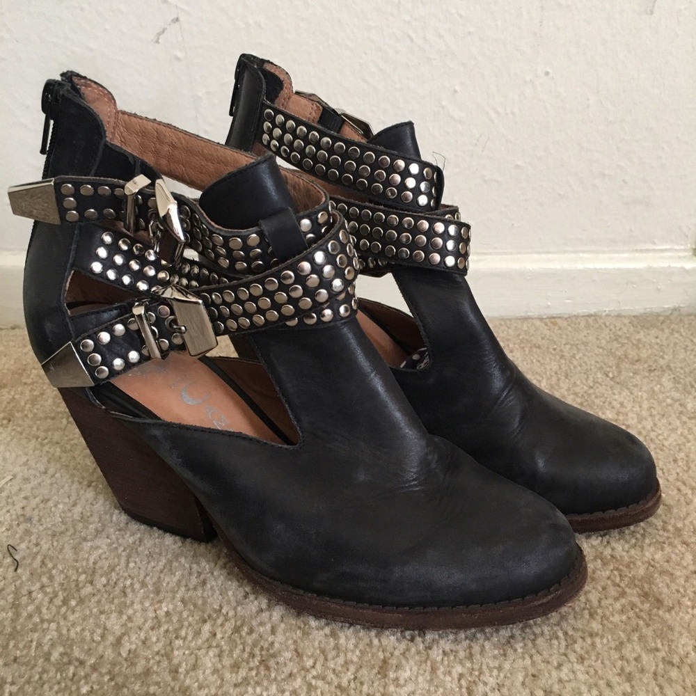 Jeffrey Campbell ankle booties