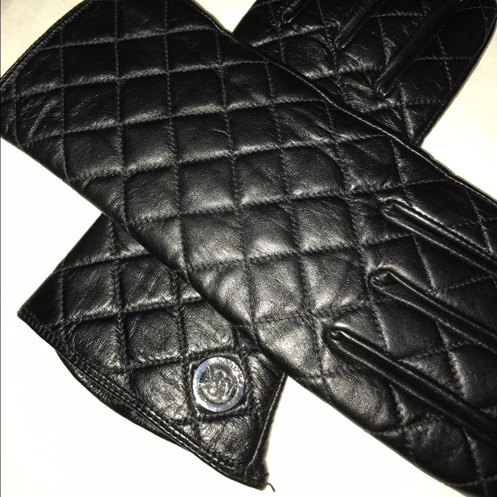 Michael Kors gloves