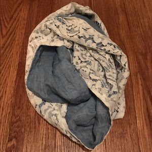 Infinity scarf