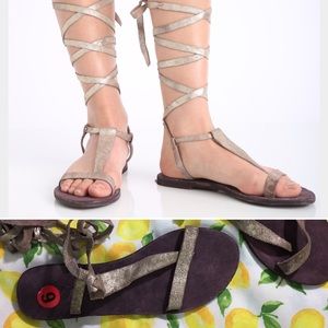 NWOT Dahlia gladiator boho tie-up sandals (Gold)