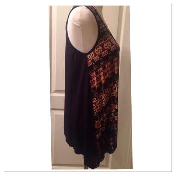 Saks Off 5th Sleeveless Knit Top - Picture 2 of 3