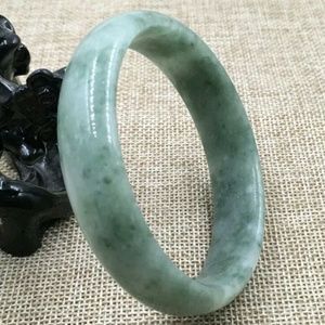 Natural Chinese Green Jade Jade Bangle 62mm