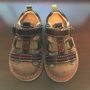 Toddler boy sandals
