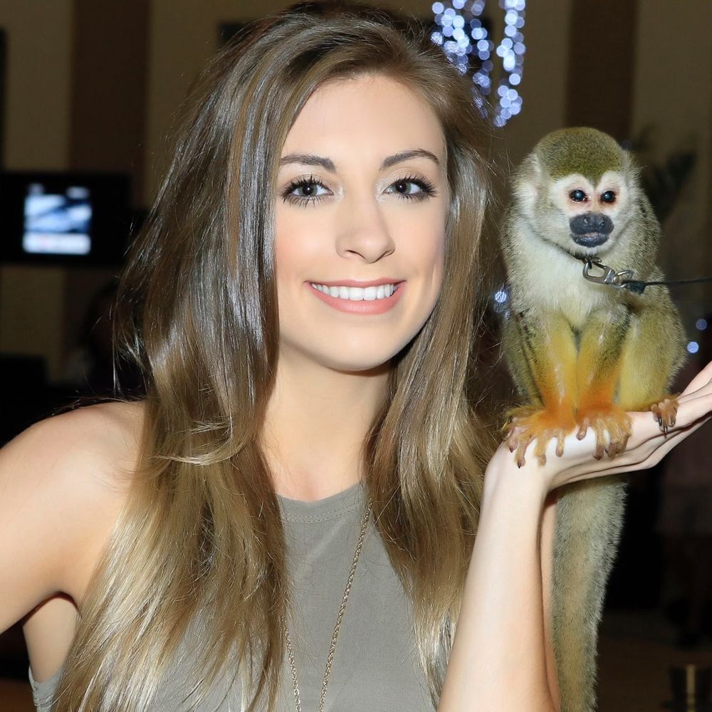 Meet your Posher, Whitney