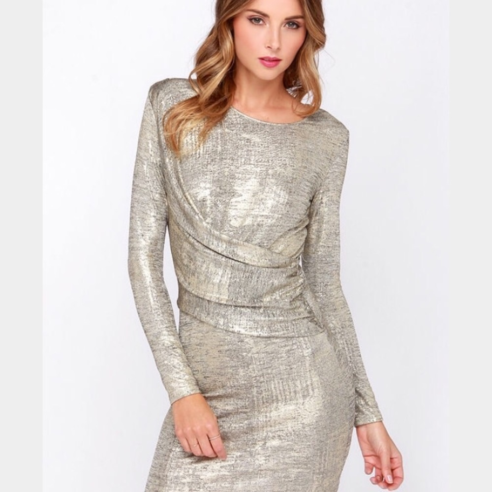 Olive & Oak gold wrap dress size medium