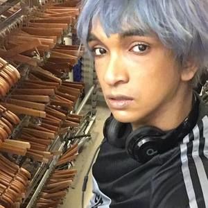 Meet your Posher, Christopher