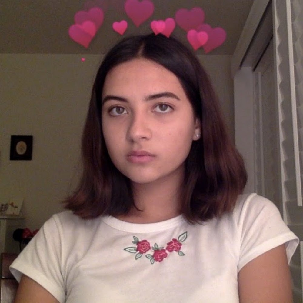 Meet your Posher, Alejandra