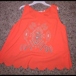 Open back scalloped tank top