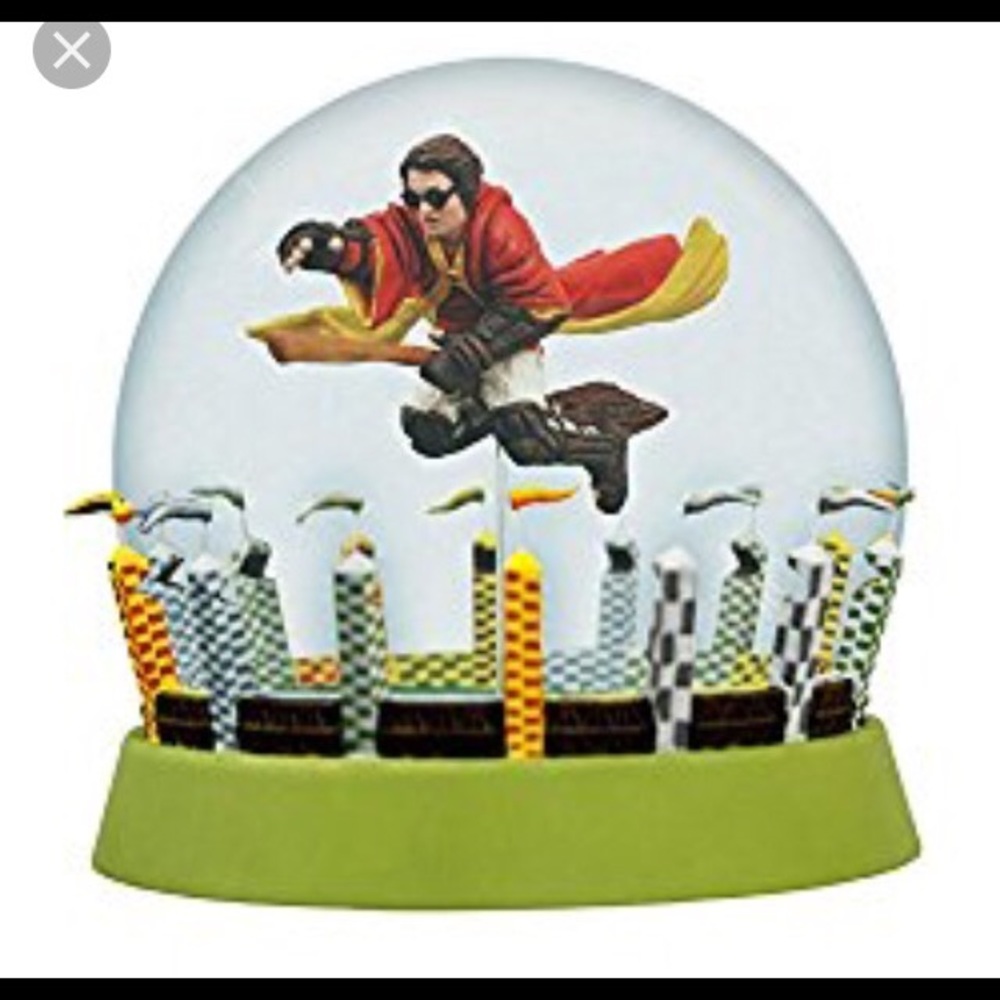 Harry Potter Collectors Snow Globe! Will Negotiate