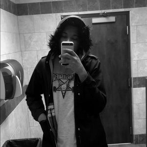 Meet your Posher, Ian