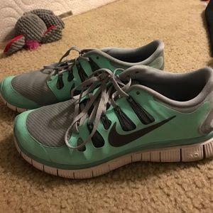 Nike shoes size 11