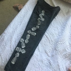 PINEAPPLE LEGGINGS
