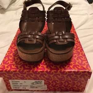 Tory Burch 'Lorraine'. Wedge - size 7.5
