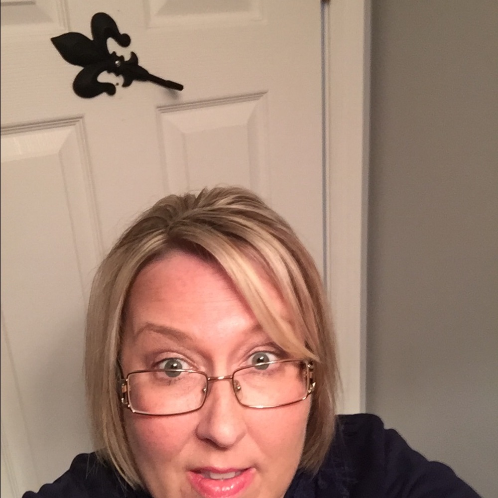 Meet your Posher, Dawn