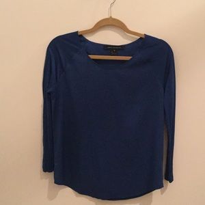 French Connection top. FLASH SALE & FINAL CHANCE