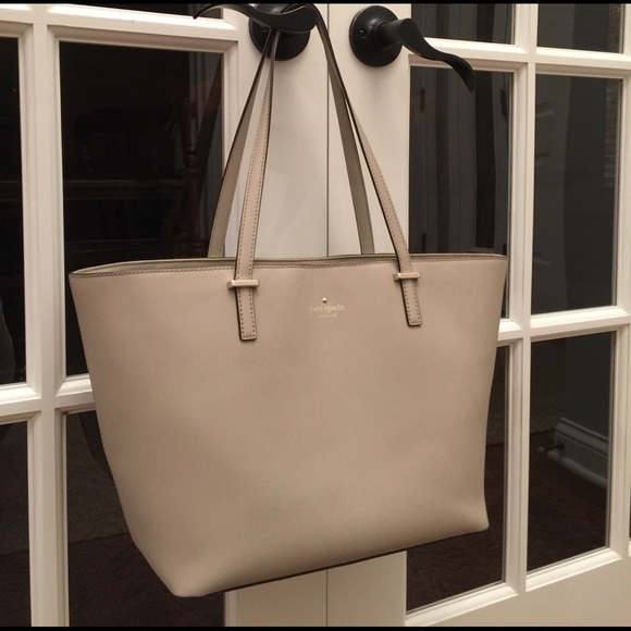 kate spade Handbags - Kate Spade Purse
