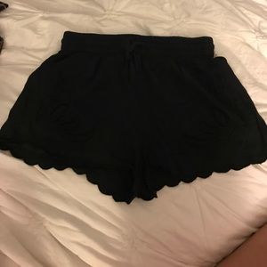 Kendall & Kylie fabric shorts