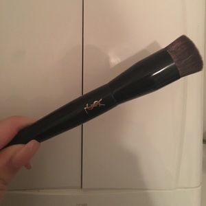 YSL Foundation Brush