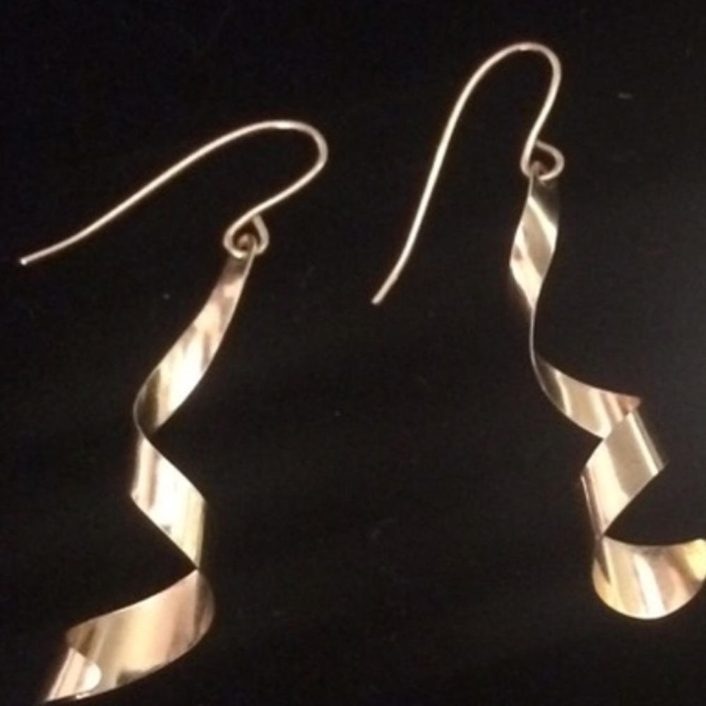 ⚡️⚡️lowest⚡️14k 14 k YG Gold Spiral Hook Earrings