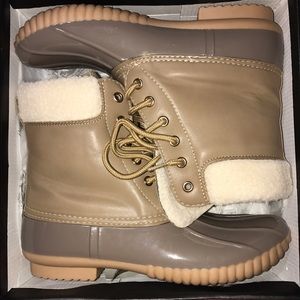 Cape Robbin Duck Boots