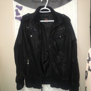 GUESS LEATHER JACKET