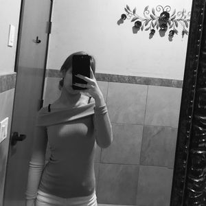 Meet your Posher, Tram