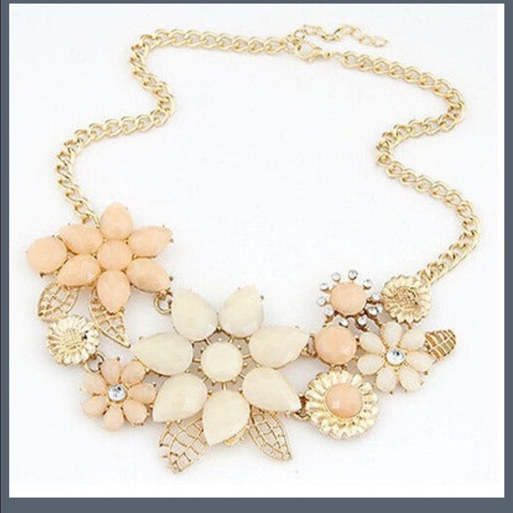 💛SALE Bauhinia Flower Necklace