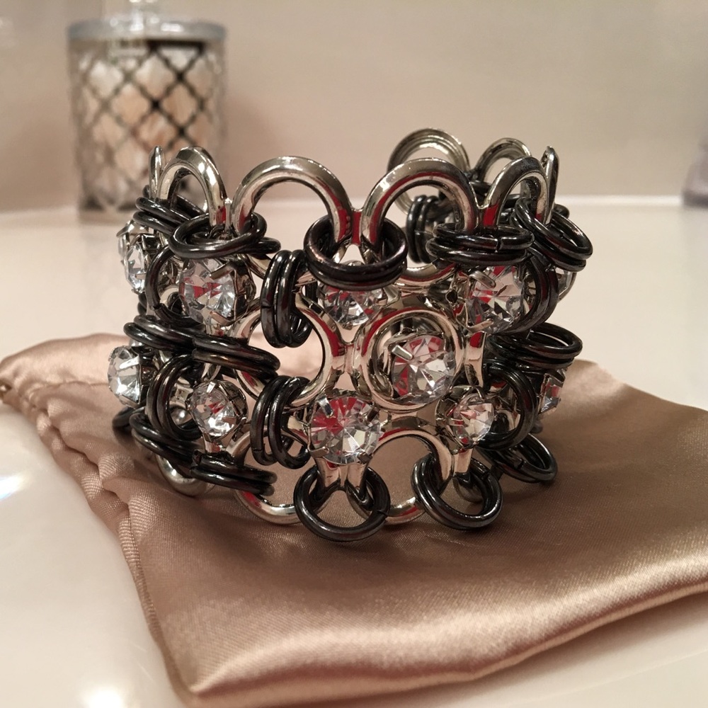 Bracelet with diamonds